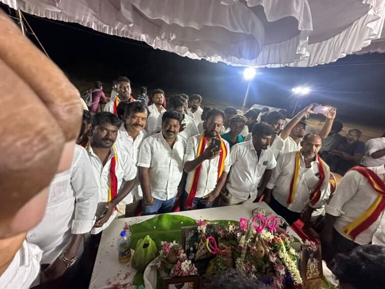 மதுரையில் தமிழக வெற்றிக் கழகத்தின் 2 வது மாநில மாநாடு மதுரை வடக்கு மாவட்ட தலைமை செயற்குழு, Er.S.அலாவுதீன் மற்றும் கட்சி நிர்வாகிகள் ஏராளமானோர் கலந்து கொண்டனர்