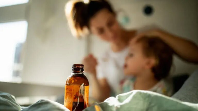 நிலக்கோட்டை அருகே சளி டானிக் குடித்த குழந்தை பரிதாபமாக சாவு