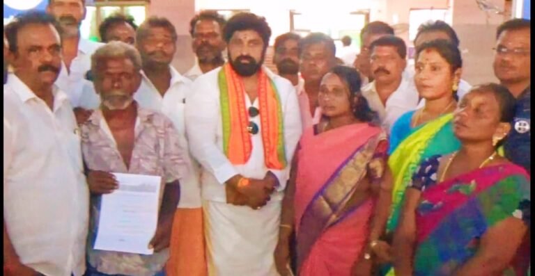 கூலித் தொழிலாளிக்காக காவல் நிலையத்தை முற்றுகையிட்ட பாஜகவினரால் பரபரப்பு.