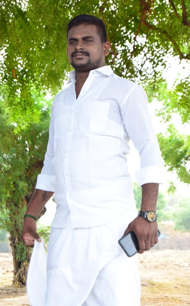 ராமநாதபுரம் பூலித்தேவன் மக்கள் முன்னேற்ற கழகம் மாவட்டச் செயலாளர் வி. ஆனந்தநாதன் தலைமையில் ஆர்ப்பாட்டம்.