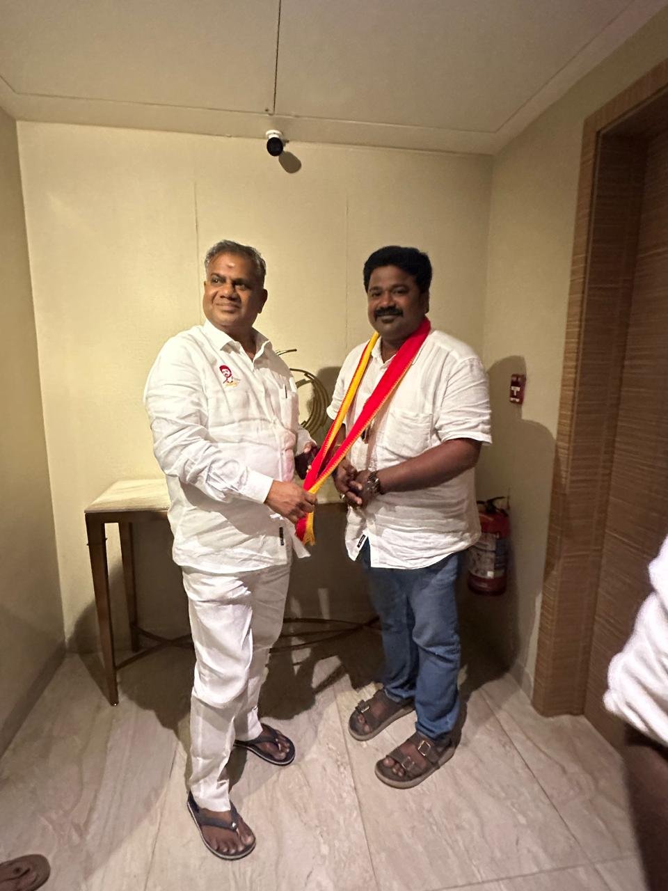 மதுரையில் ஆகஸ்ட் 21 மாநாடு – வடக்கு மாவட்ட தொண்டர்கள் பொதுச் செயலாளர் உடன் சந்திப்பு