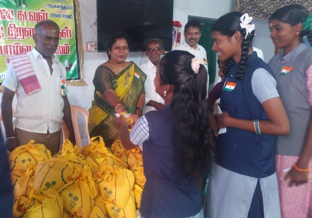 சுதந்திர தின விழா நலத்திட்ட உதவிகள்