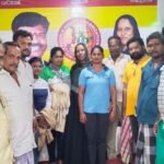 இளம் மல்யுத்த வீராங்கனைகளுக்கு பாராட்டு !