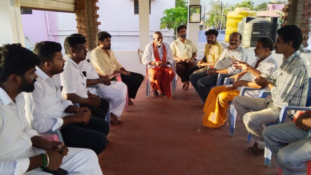 இந்திய சுதந்திரப் முதல் போராட்ட வீரர் மாமன்னர் பூலித்தேவர் 310 வது பிறந்த தினத்தில் தமிழக அரசு சென்னையில் பூலித்தேவருக்கு மணிமண்டபம் கட்ட வேண்டும் நிலக்கோட்டையில் தீர்மானம்