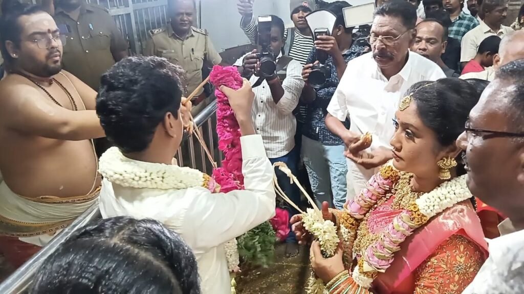குன்றத்து கோயிலில் 150-க்கும் மேற்பட்ட திருமணங்கள்
