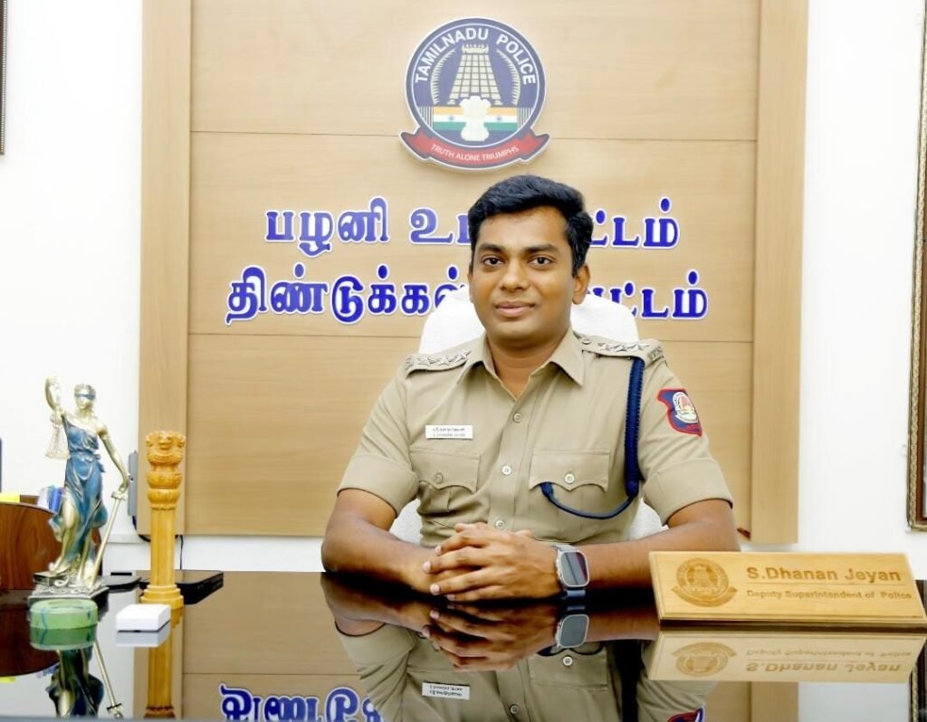 பழனி நகர் பகுதியில் போக்குவரத்து விதிகளில் மேலும் சில மாற்றங்களை கொண்டு வர போவதாக பழனி டிஎஸ்பி. திரு. தனன்ஜெயன் தகவல்