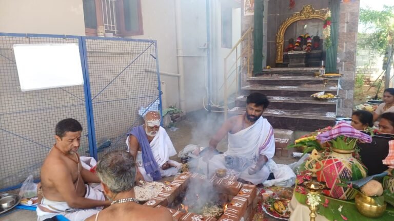 மண்டலபூஜை :