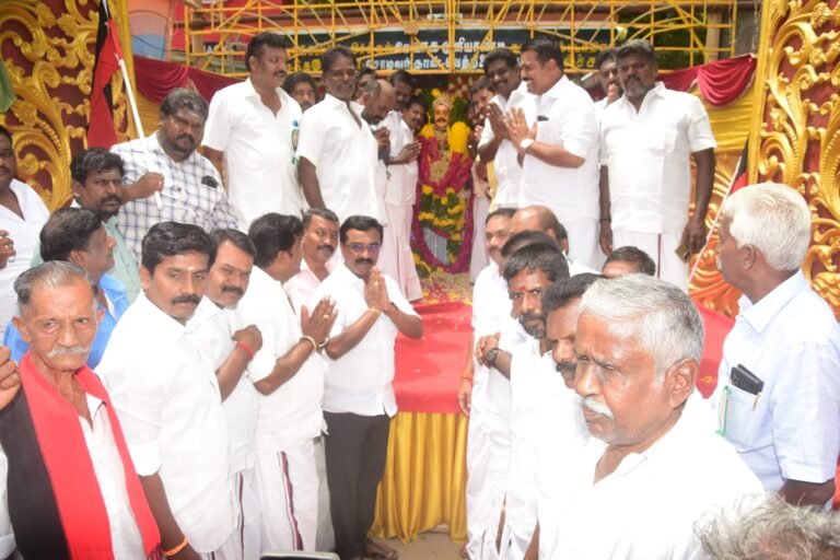 சோழவந்தானில் சுதந்திரப் போராட்ட தியாகி வ.உ.சி-யின் 154-வது பிறந்தநாள் விழா : வெங்கடேசன் எம் எல் ஏ மரியாதை :