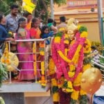 நிலக்கோட்டையில் இருந்து நெற்கட்டான் செவ்வயல் பூலித்தேவர் 310 வது பிறந்த தினம் முன்னிட்டு பெண்கள் ஊர்வலம் நடத்தி வழிபாடு பூவி வரவேற்ற நெற்கட்டான் செவ்வயல் பொதுமக்கள்