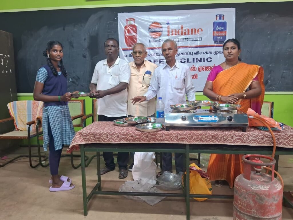 அரசு பள்ளி மாணவர்களுக்கான வினாடி வினா போட்டி