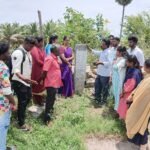 பழனி அருகே ஆயக்குடியில் 19 ஆம் நூற்றாண்டு சுமைதாங்கி கல்வெட்டு கண்டுபிடிப்பு.