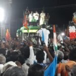 திருப்பூர் மாவட்டம் - தாராபுரம் மத்திய பகுதியில் உள்ள புது காவல் நிலைய பகுதியில் அதிமுக பொதுச் செயலாளர் எடப்பாடி பழனிச்சாமி சுற்றுப்பயணம் மேற்கொண்டு பரப்புரை மேற்கொள்ள வருகை : தொண்டர்கள் உற்சாக வரவேற்பு :