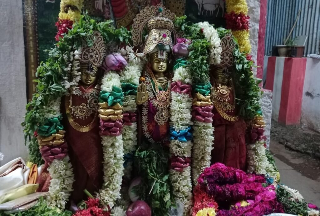 நீரேத்தான் நவநீத பெருமாள் கோவிலில் "கிருஷ்ண ஜெயந்தி விழா" - பக்தி சொற்பொழிவு கலை நிகழ்ச்சி :
