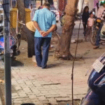 ஆசிட் ஊற்றி மரத்தை கொல்ல முயற்சி..! இணையத்தில் வைரலாகும் வீடியோ..!