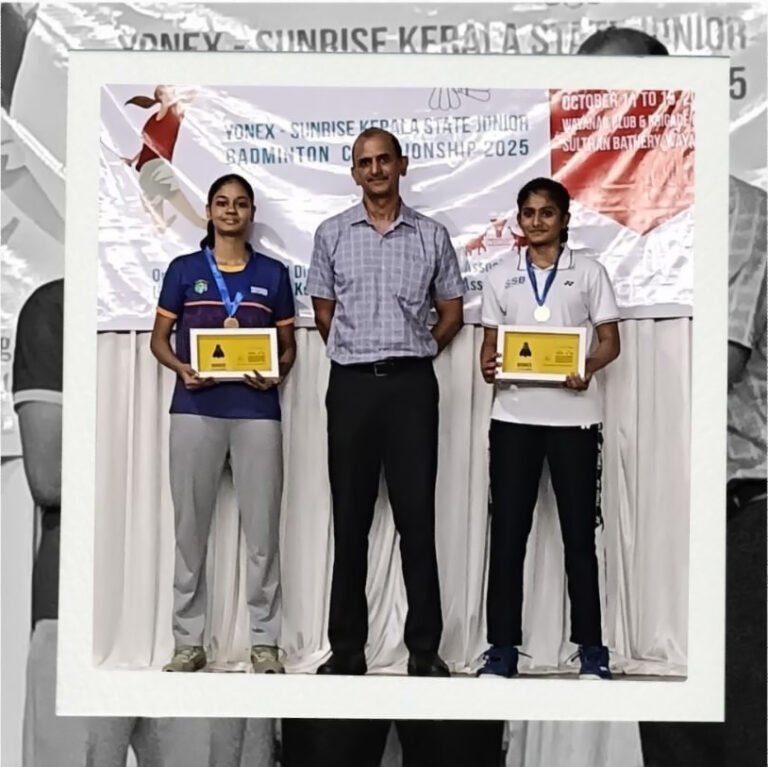 பழனி PSKL குழுமம் உரிமையாளர் செல்வி.ஹர்ஷினி பேட்மிண்டன் போட்டியில் வெற்றி பெற்று கேரளா மாநில அணிக்கு தேர்வு.