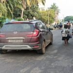 ஸ்ரீபெரும்புதூர் அருகே பென்னலூர்ரில் ஊராட்சி ஒன்றிய நடுநிலைப் பள்ளிக்கு எதிரே வேகத்தடை இல்லாததால் விபத்து ஏற்படும் வாய்ப்பு பெற்றோர்கள் மற்றும் ஊர் பொதுமக்கள் அதிருப்தி