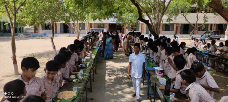 காரத்தொழுவு: அரசு மேல்நிலைப் பள்ளியில் உணவு திருவிழா..