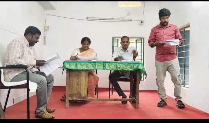 நகராட்சிக்கூட்டம்...