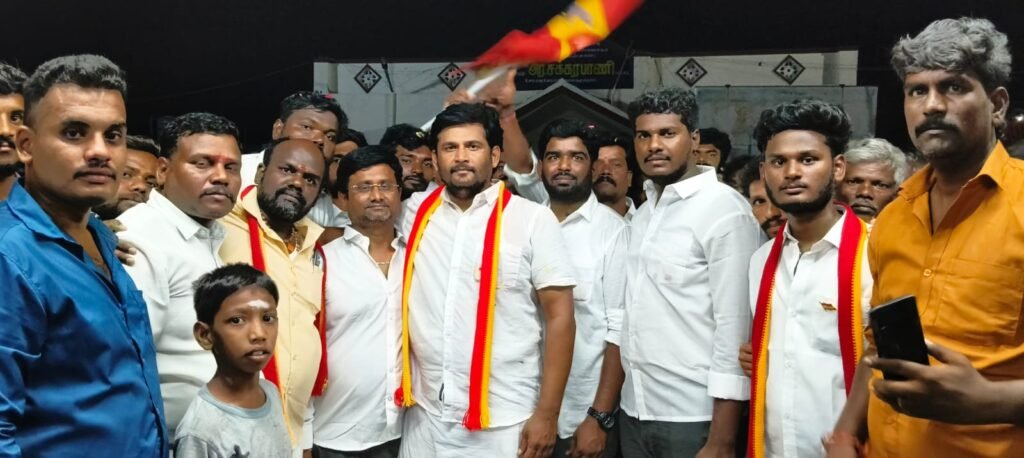 ஆளுங்கட்சிக்கு ஒரு நீதி? எங்களுக்கு ஒரு நீதியா? - ஒட்டன்சத்திரத்தில் த.வெ.க வேட்பாளர் மோகன் ஆவேசம்!