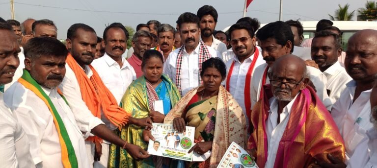 பழனி: "ஆட்சிக்கு வந்ததும் கொய்யா பழச்சாறு ஆலை" - அதிமுக வேட்பாளர் ரவிமனோகரன் அதிரடி வாக்குறுதி!