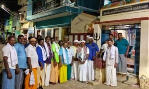 பழனி 5-வது வார்டு பகுதியில் ஊர் கோவிலான ஸ்ரீ செல்ல காளியம்மன் கோவில் நிர்வாகிகள் தேர்ந்தெடுக்கும் நிகழ்ச்சி நடைபெற்றது.